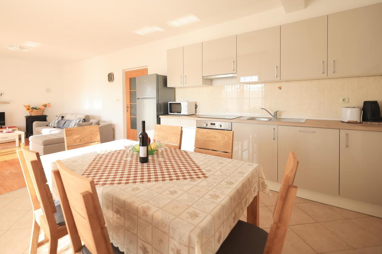 Apartments Ana Петркане Екстериор снимка