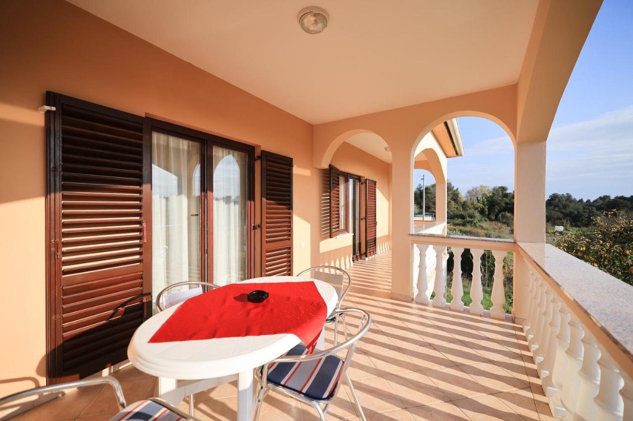 Apartments Ana Петркане Екстериор снимка